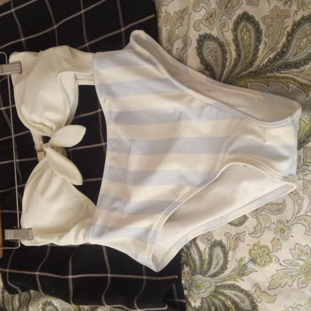 Hollister Swim One Piece Swimsuit Women Sz S White Blue Tie Front Cut Out - Picture 8 of 10